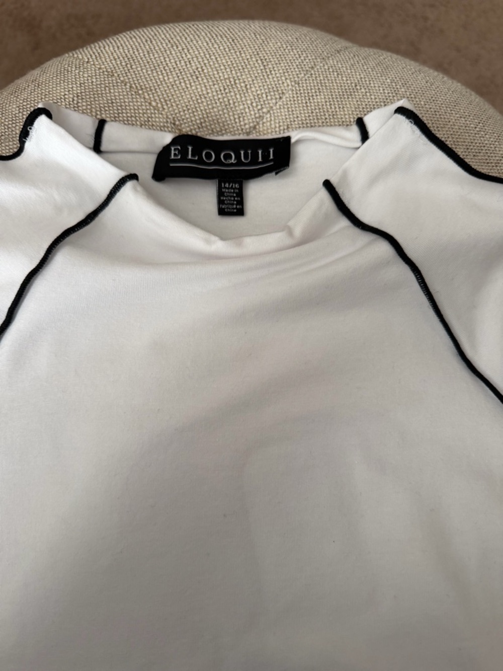 Eloquii White Sweatshirt with Black Contrast Stitching